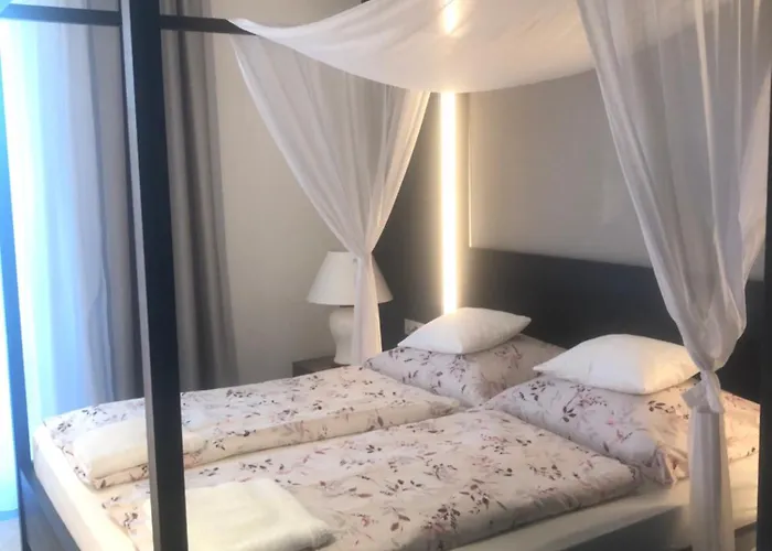 Vizparti Luxus Апартаменты Сантод